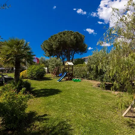 Oliveta Apartman *